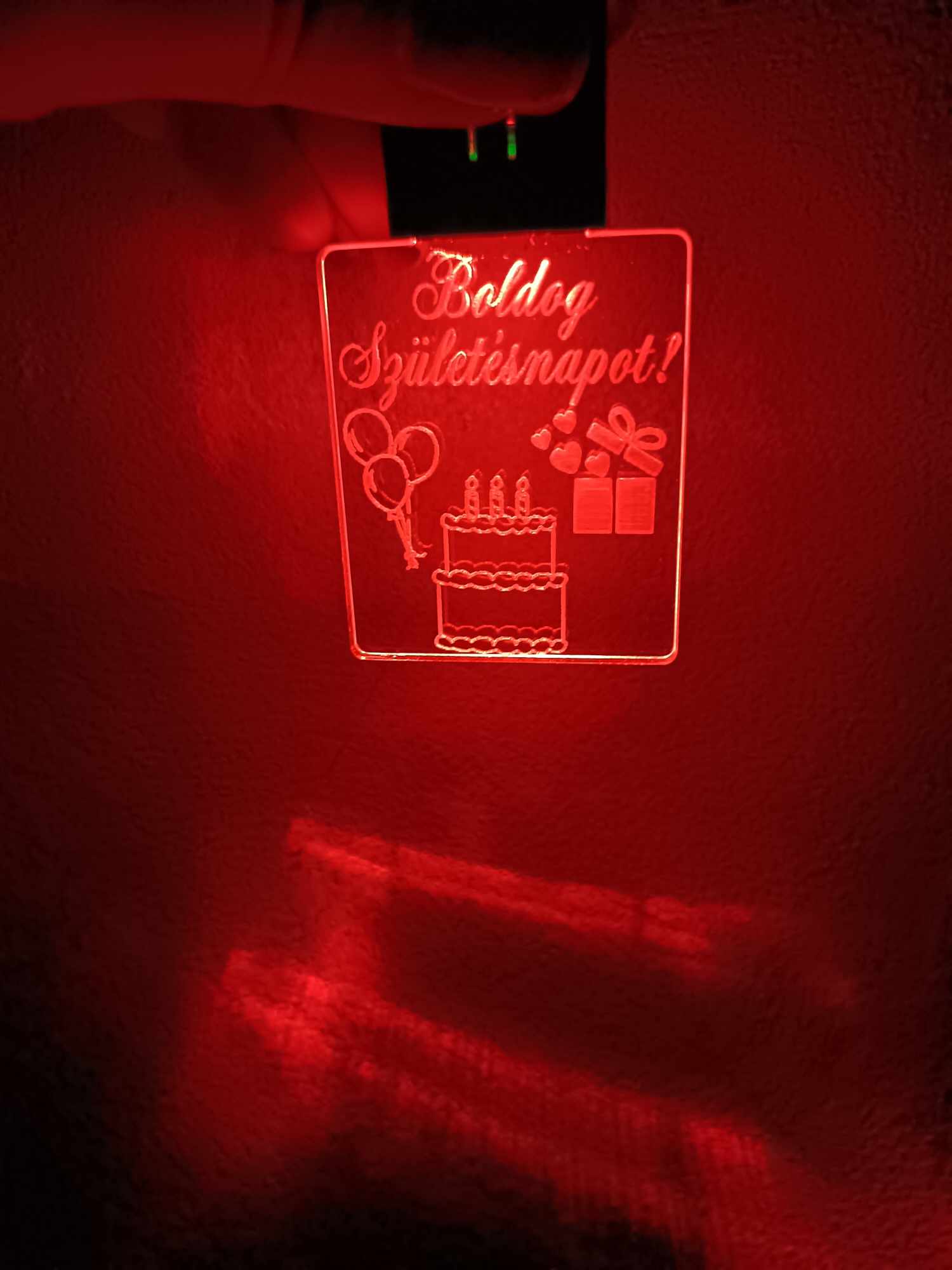 Boldog Születésnapot világító kulcstartó