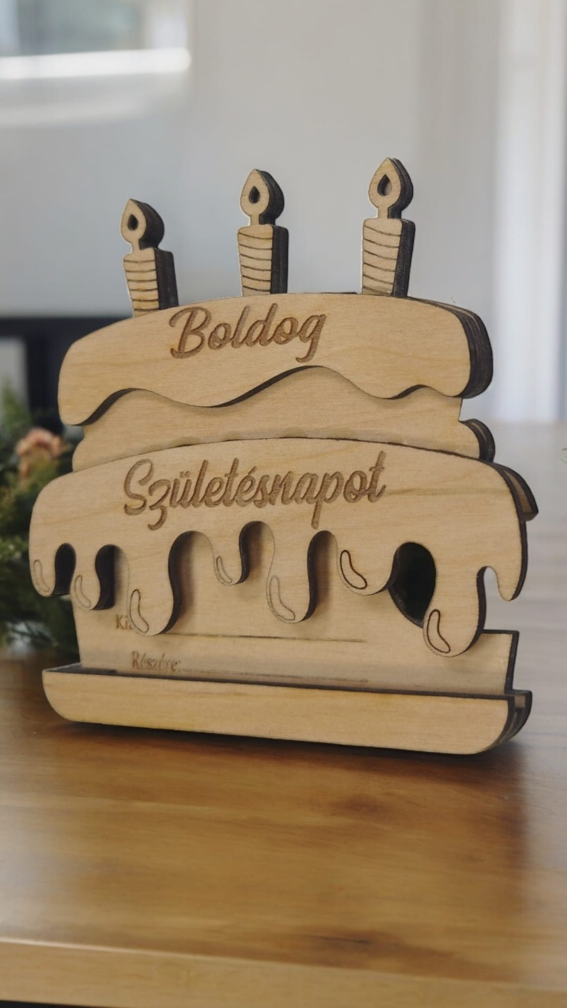 Születtésnapi torta pénz átadó