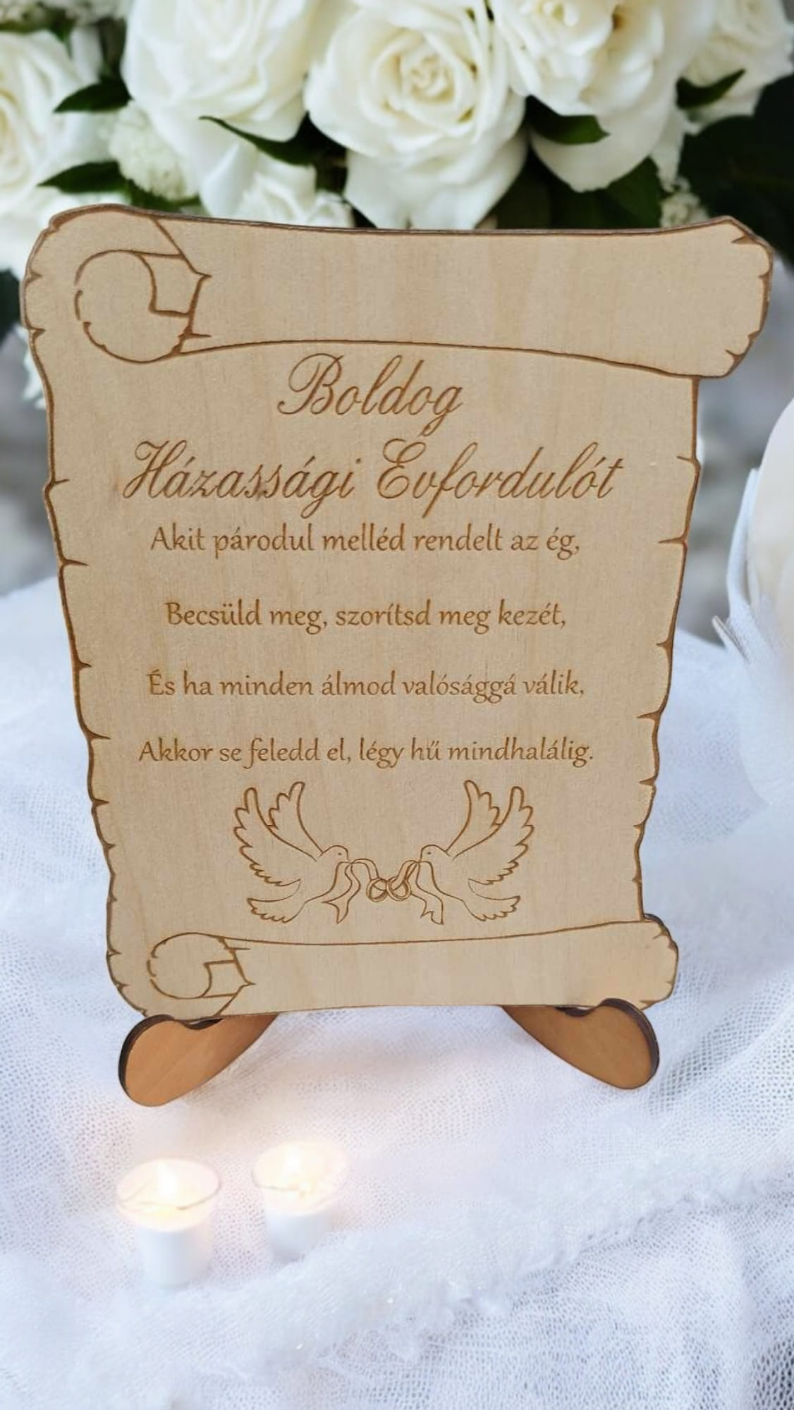 Házassági évfordulós tábla tartóval